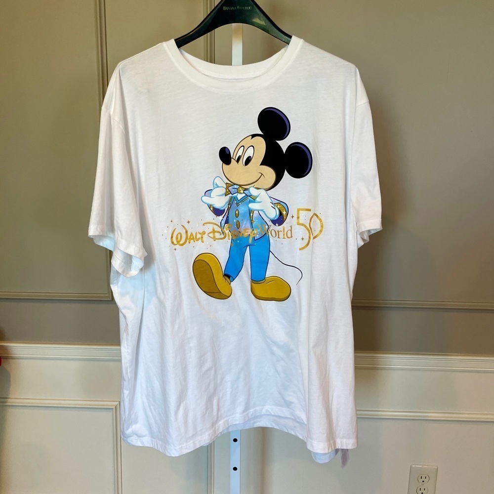 Walt Disney World 50th Anniversary Mickey Mouse Parks 4XL NWOT Never Worn Tee
